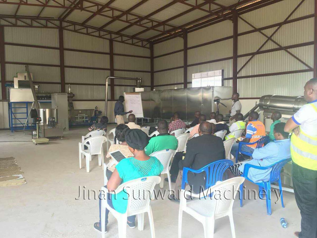 Mali-fish-feed-plant.jpg