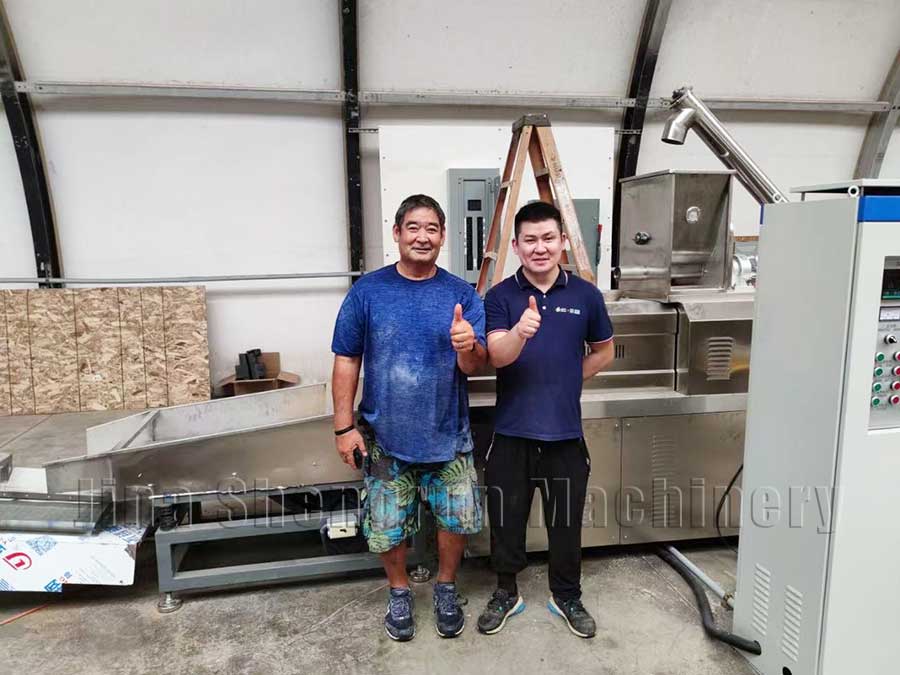 fish feed making machine.jpg
